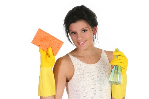 Domestic cleaners in SW10 carrying out a deep clean
